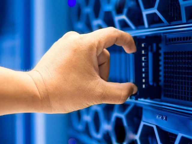 Comparatif de plateformes d’e‑mails transactionnels
